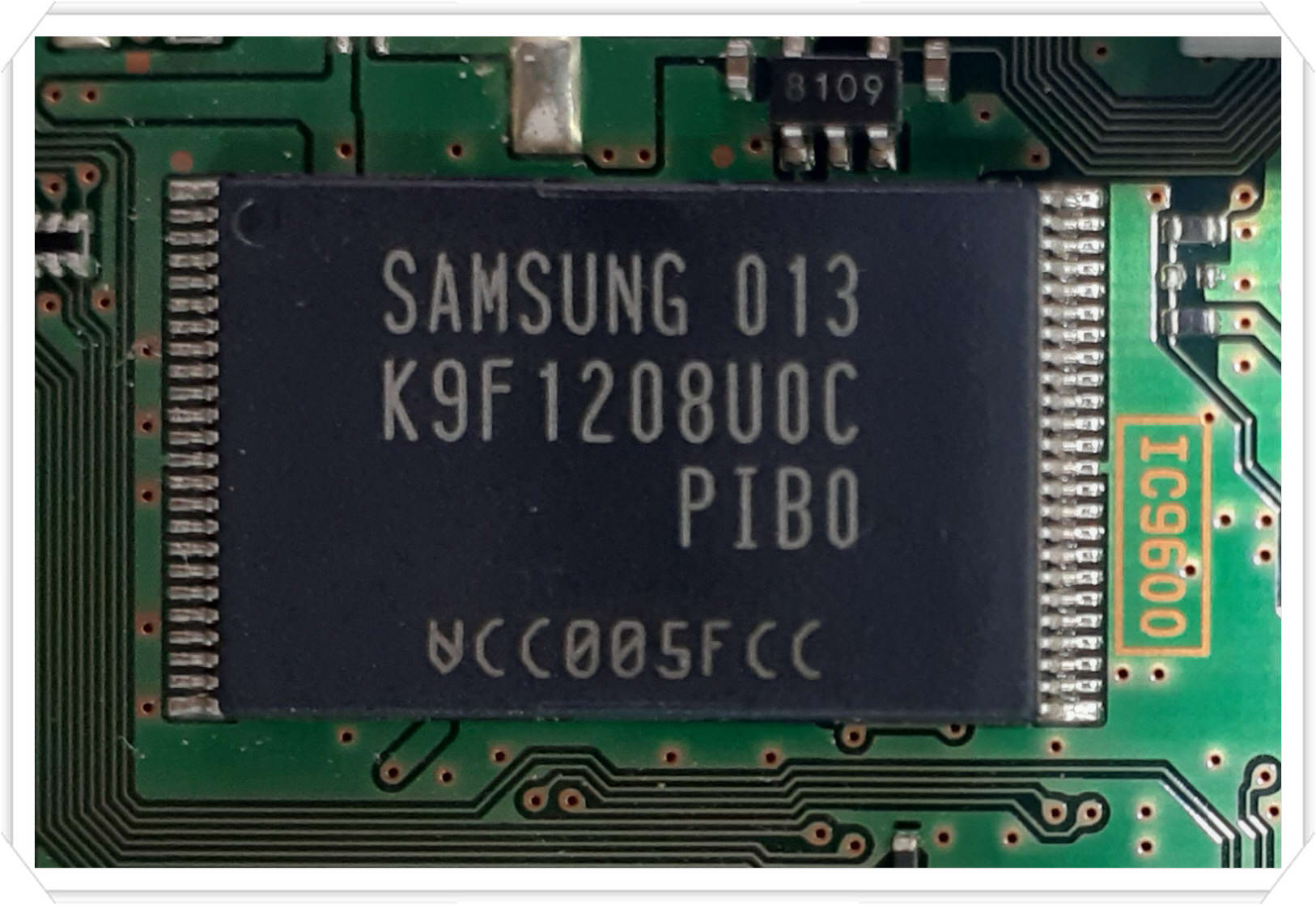 NAND.jpg