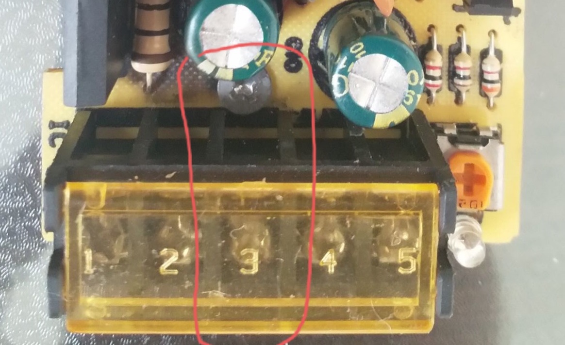 Power Supply - 12V-2.1A-02.jpg