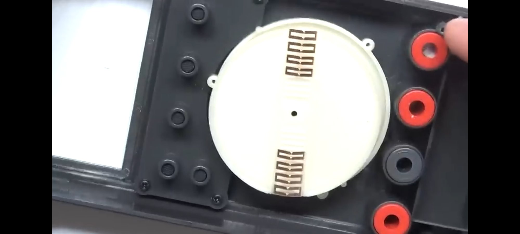 Screenshot_۲۰۲۳۰۴۰۱-۲۲۳۰۳۸_Video Player.jpg