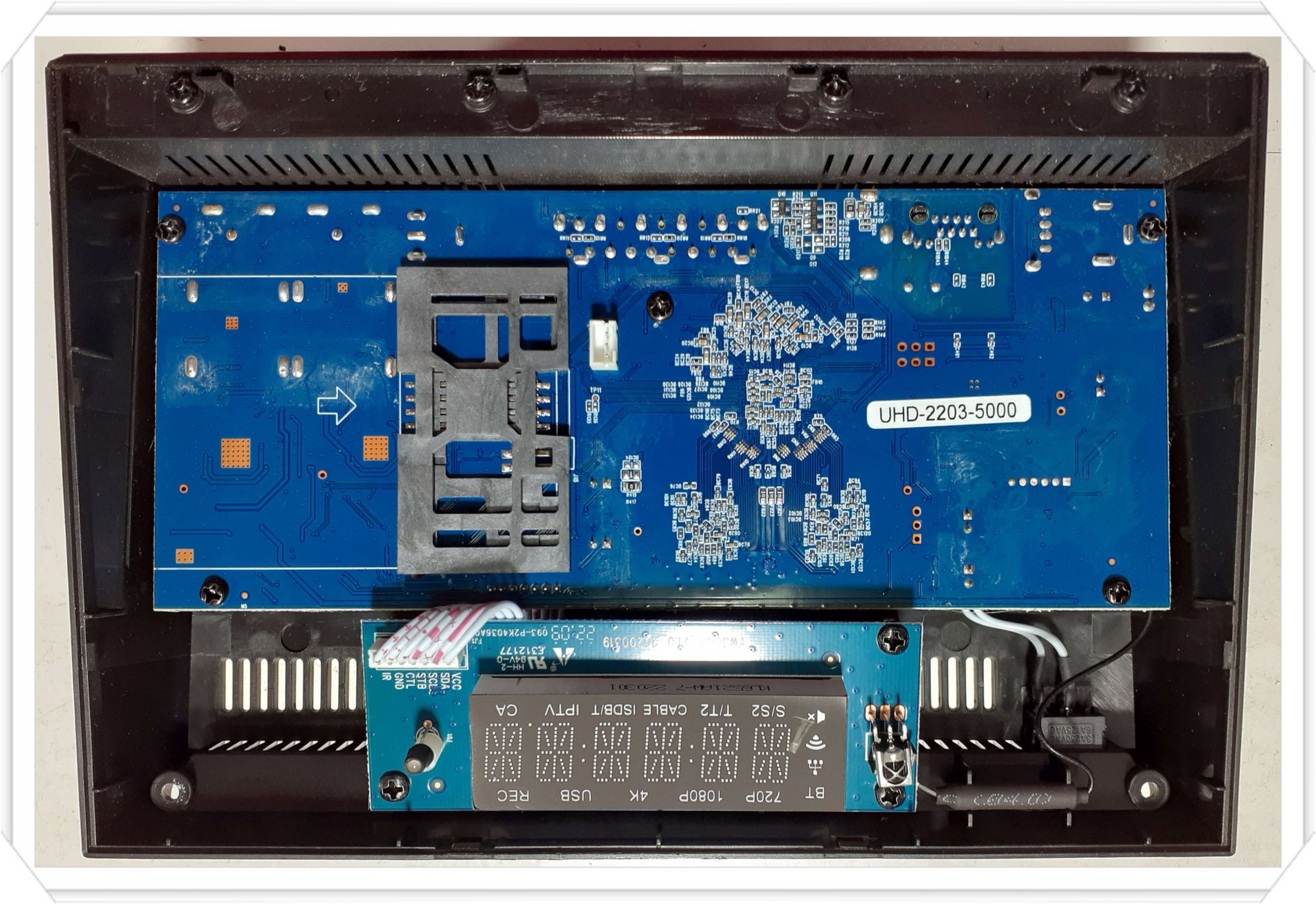 UHD-2203-5000.jpg