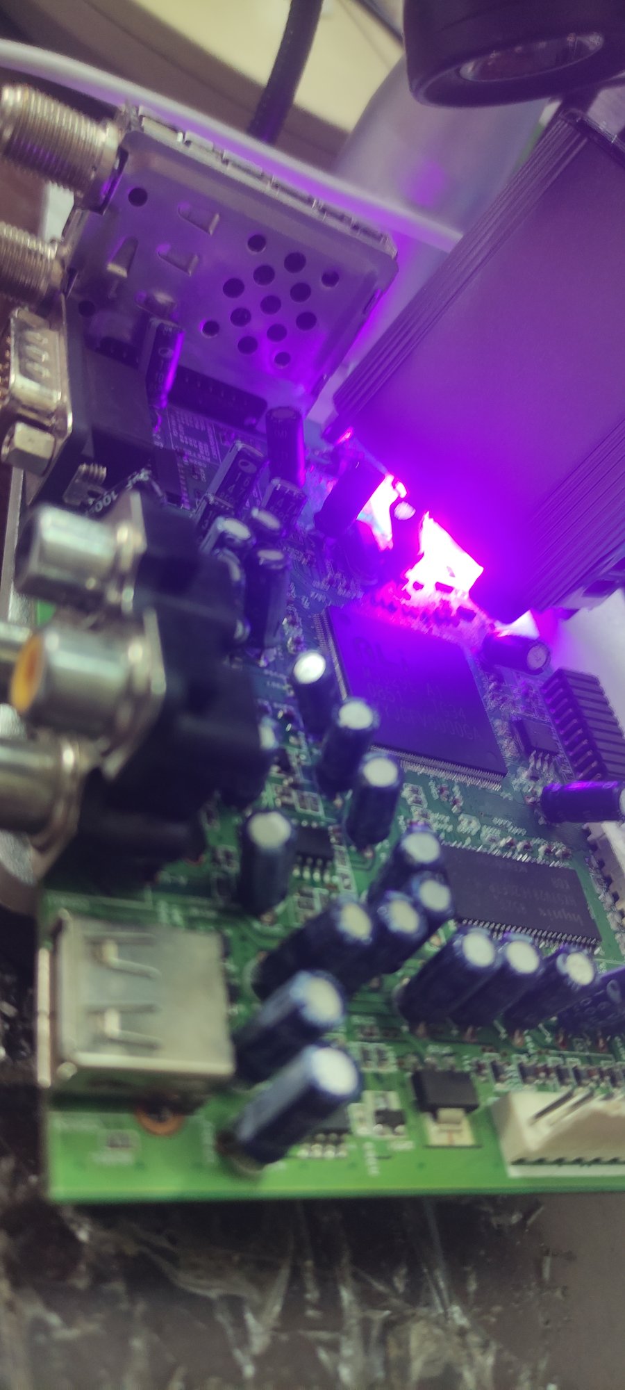 UV2.jpg